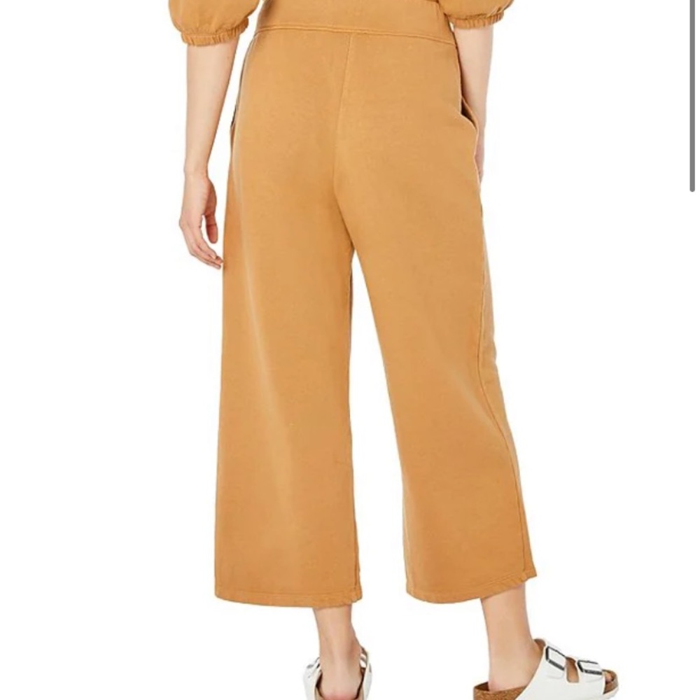 Roller Rabbit Cassia Sweatsuit - Picture 3 of 9